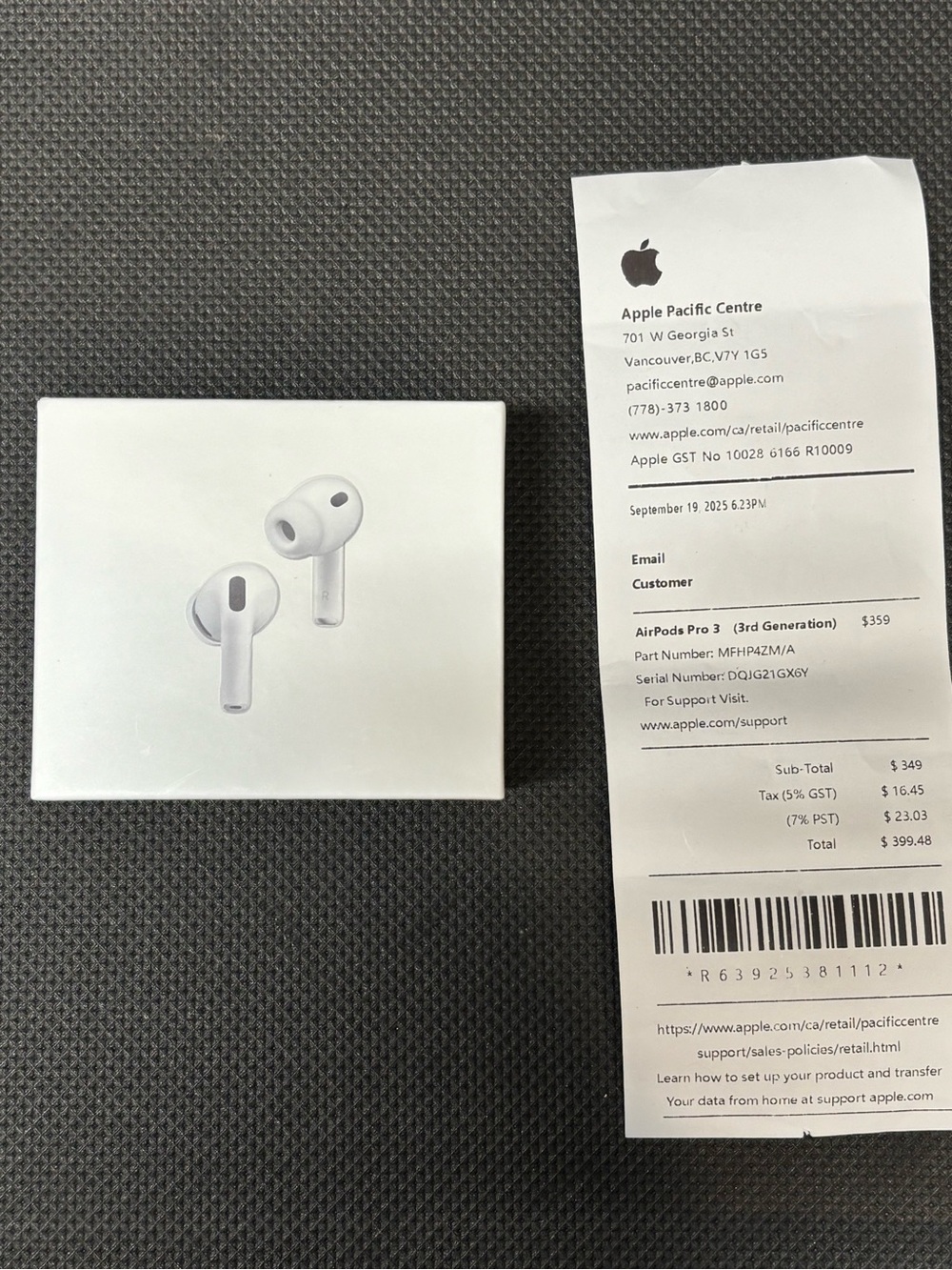 Apple AirPods Pro 3rd Generation Wireless Earbuds - White